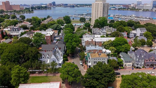 367 Middle ST, Portsmouth, VA 23704