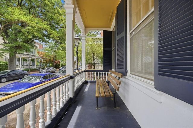 367 Middle ST, Portsmouth, VA 23704