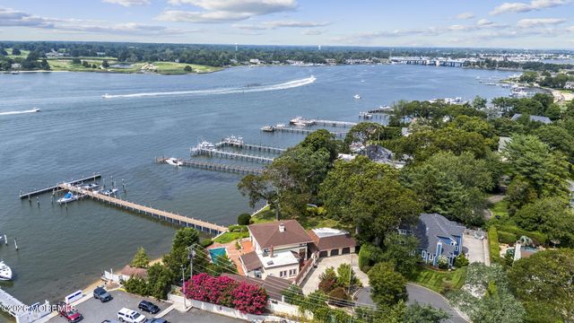 909 River Oaks Lane, Point Pleasant, NJ 08742