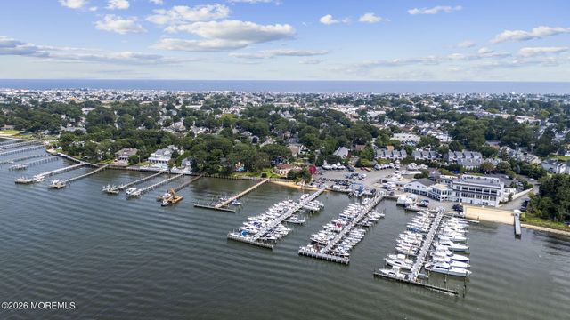 909 River Oaks Lane, Point Pleasant, NJ 08742