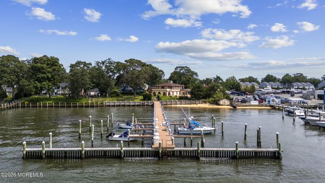 909 River Oaks Lane, Point Pleasant, NJ 08742