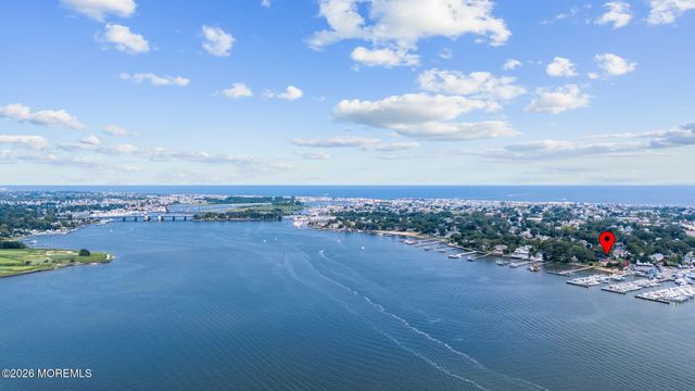 909 River Oaks Lane, Point Pleasant, NJ 08742