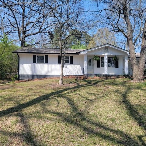 118 Meadows Court, Hiram, GA 30141