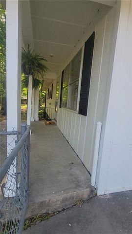 118 Meadows Court, Hiram, GA 30141