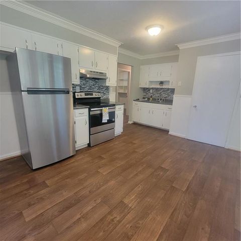 118 Meadows Court, Hiram, GA 30141