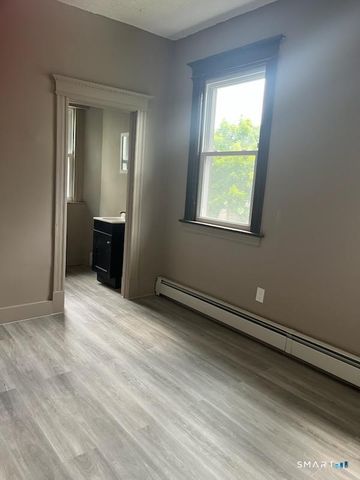 22 Burton Street, Hartford, CT 06112
