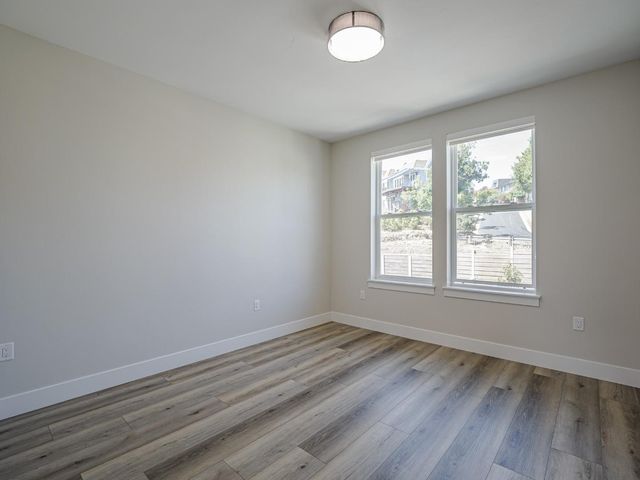 111 Aptos Village Way 4, Aptos, CA 95003