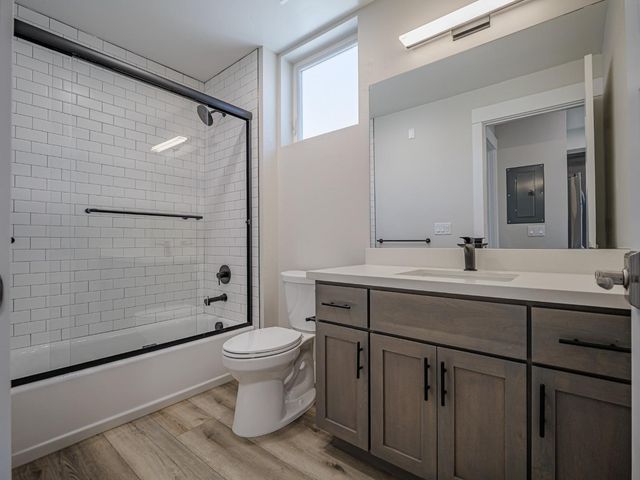 111 Aptos Village Way 4, Aptos, CA 95003