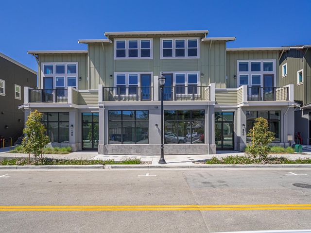 111 Aptos Village Way 4, Aptos, CA 95003