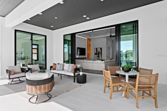 500 BARCELONA DRIVE, St Petersburg, FL 33715