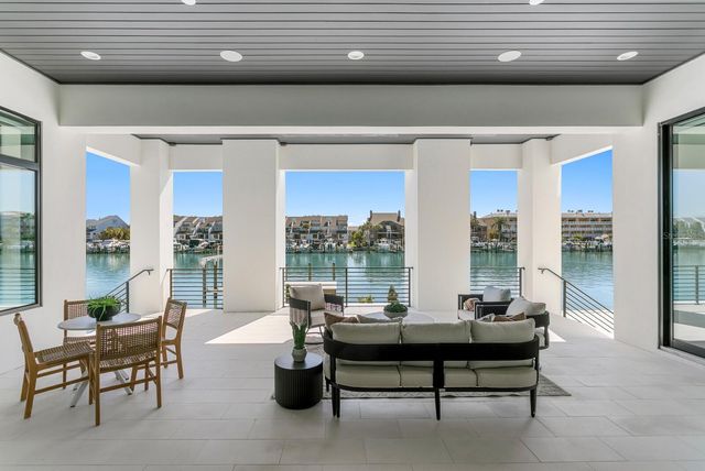 500 BARCELONA DRIVE, St Petersburg, FL 33715