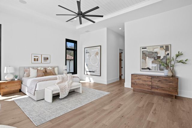 500 BARCELONA DRIVE, St Petersburg, FL 33715