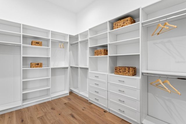 500 BARCELONA DRIVE, St Petersburg, FL 33715