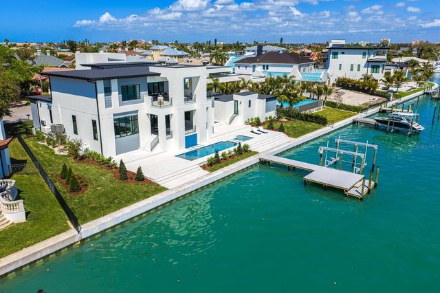 500 BARCELONA DRIVE, St Petersburg, FL 33715