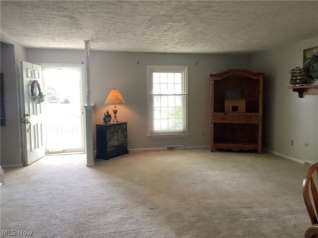 1250 S Sawburg Avenue, Alliance, OH 44601