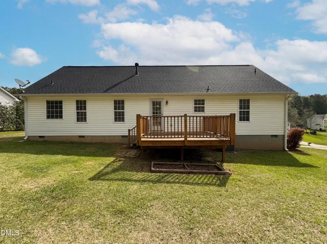 2037 Fairview Lane, Sanford, NC 27330