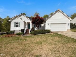 2037 Fairview Lane, Sanford, NC 27330