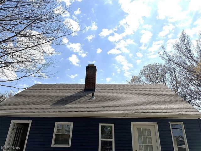 11804 Kensington Avenue, Cleveland, OH 44111