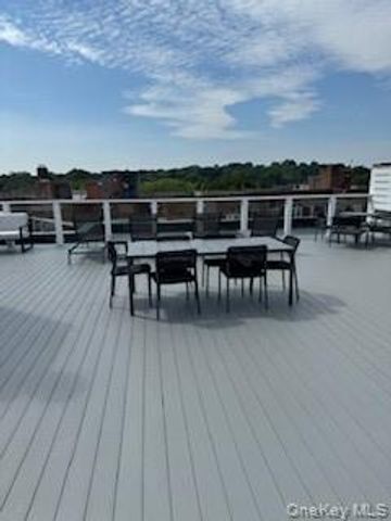 15 Parkview Avenue 203, Bronxville, NY 10708