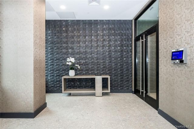 15 Parkview Avenue 203, Bronxville, NY 10708