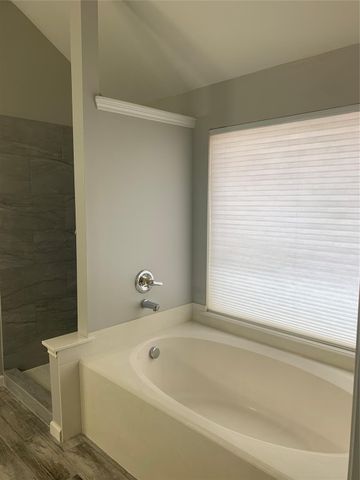 18418 Sailfish Cove Drive, Humble, TX 77346