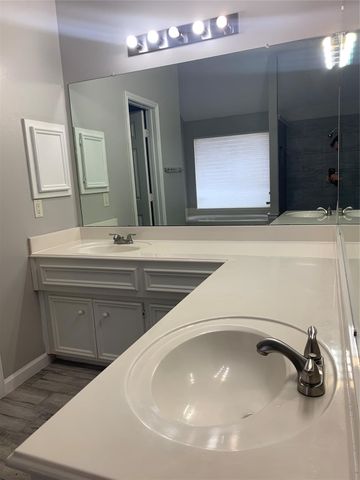 18418 Sailfish Cove Drive, Humble, TX 77346