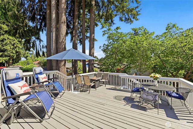 1201 37th Avenue SE, Olympia, WA 98501