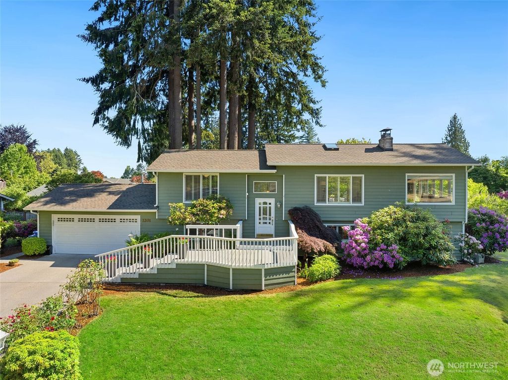 1201 37th Avenue SE, Olympia, WA 98501
