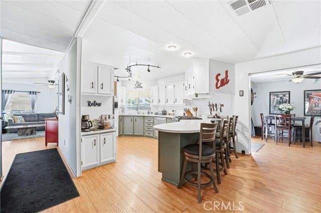 1400 S Sunkist 48, Anaheim, CA 92806