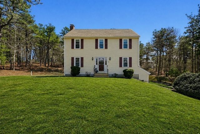 27 Village West Trail, Plymouth, MA 02360