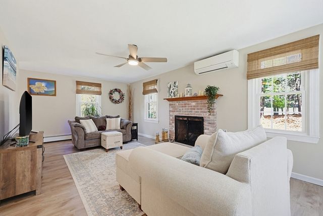 27 Village West Trail, Plymouth, MA 02360