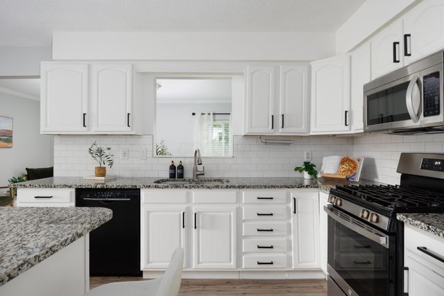 5727 Chanwick Drive, Galloway, OH 43119