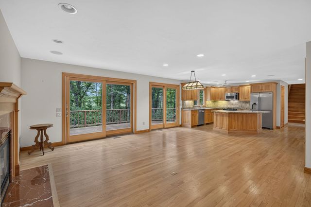 80 Upland Circle, Brewster, MA 02631