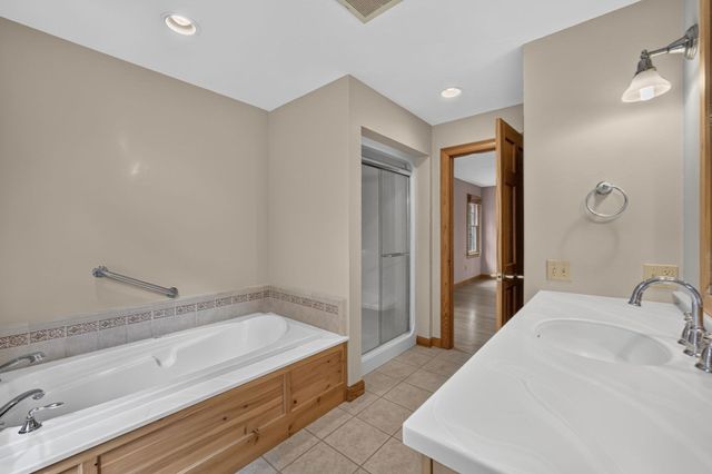 80 Upland Circle, Brewster, MA 02631