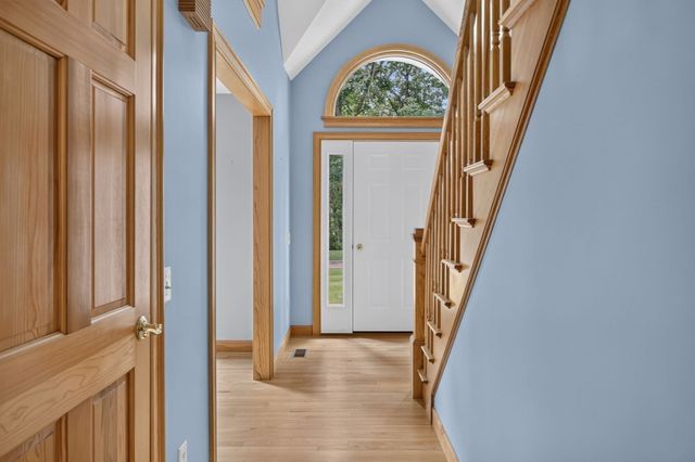 80 Upland Circle, Brewster, MA 02631
