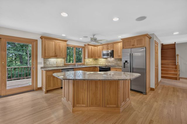 80 Upland Circle, Brewster, MA 02631