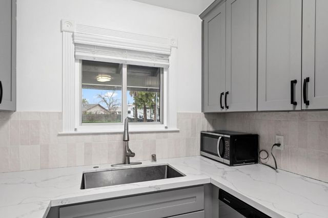 7744 Rudyard Cir, Antelope, CA 95843