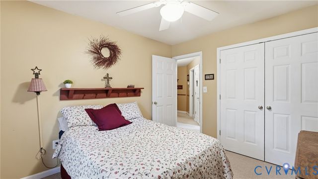 11920 Hickory Creek Dr, Fredericksburg, VA 22407