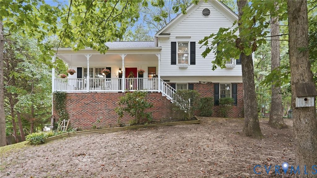 11920 Hickory Creek Dr, Fredericksburg, VA 22407