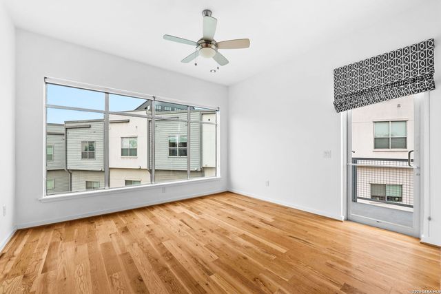 1120 E Quincy, San Antonio, TX 78212