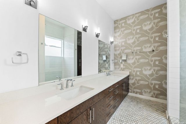1120 E Quincy, San Antonio, TX 78212