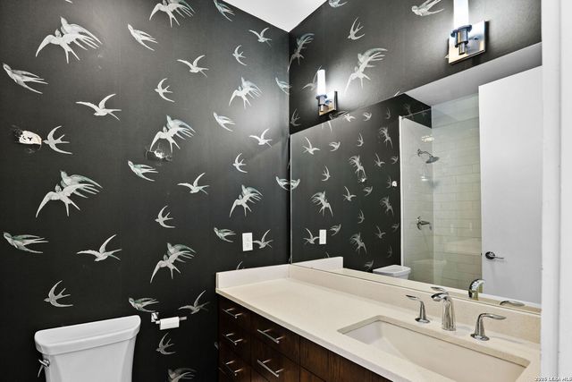 1120 E Quincy, San Antonio, TX 78212