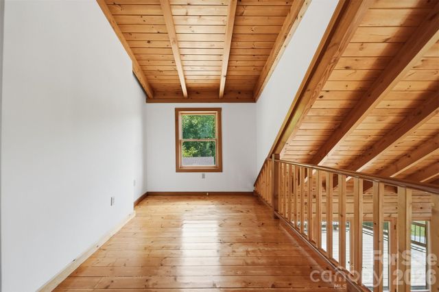 2079 Icard Ridge Road, Taylorsville, NC 28681