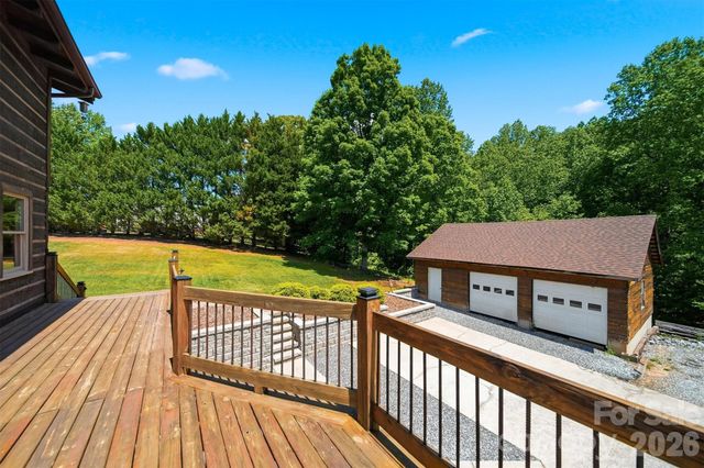 2079 Icard Ridge Road, Taylorsville, NC 28681