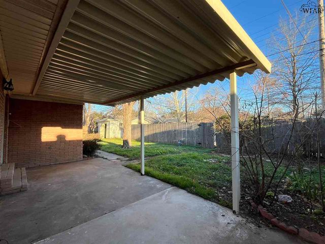 2711 CHASE DRIVE, Wichita Falls, TX 76308