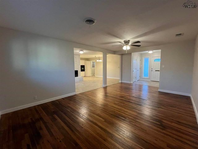 2711 CHASE DRIVE, Wichita Falls, TX 76308