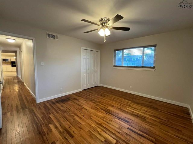 2711 CHASE DRIVE, Wichita Falls, TX 76308