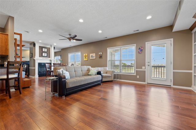 2606 NE Oak Drive 4, Ankeny, IA 50021