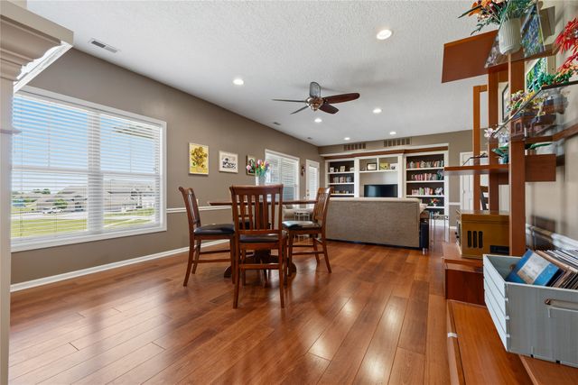 2606 NE Oak Drive 4, Ankeny, IA 50021
