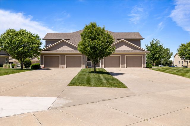 2606 NE Oak Drive 4, Ankeny, IA 50021
